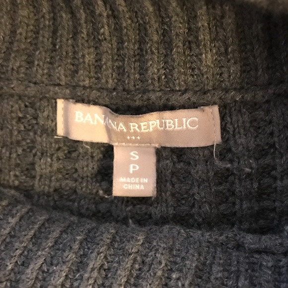 Banana Republic Crop sweater - Picture 6 of 7